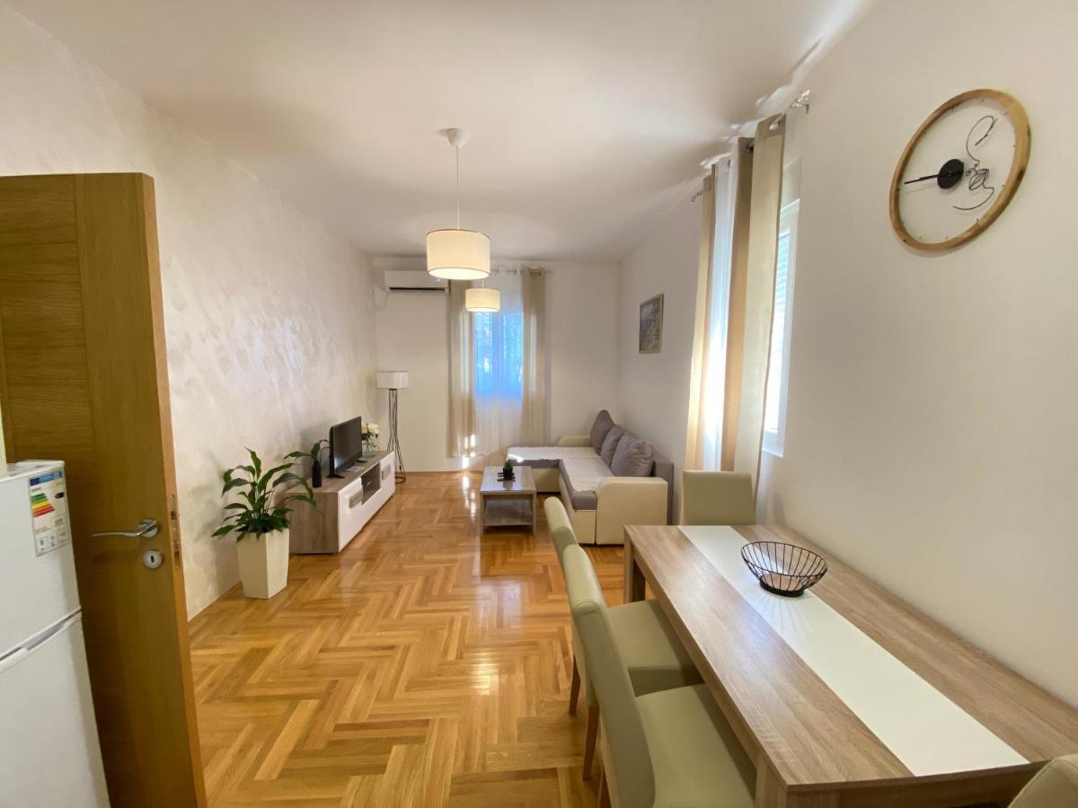 Apartman A&M Tivat Exterior photo